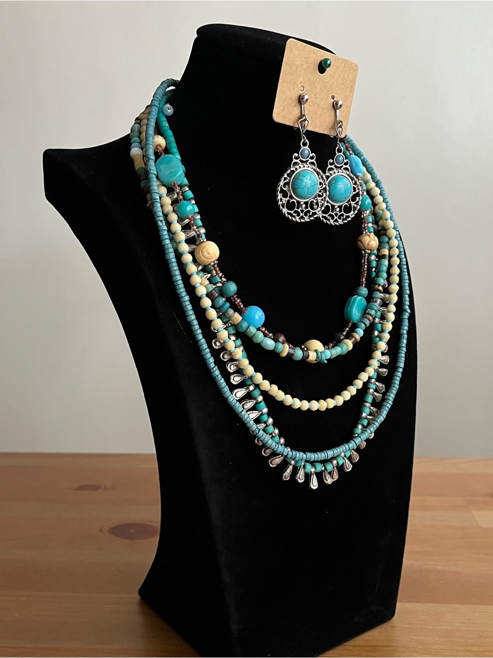 Multi strand stone glass necklace with clip on dangle earrings jewelry set boho - Picture 3 of 8